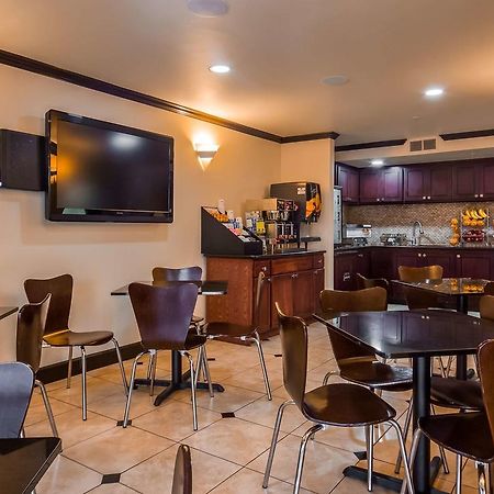 Best Western Orchard Inn Ukiah Ngoại thất bức ảnh
