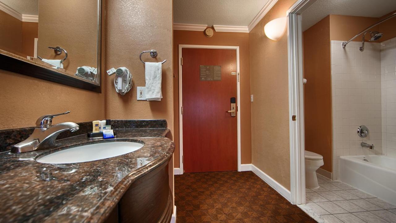 Best Western Orchard Inn Ukiah Ngoại thất bức ảnh